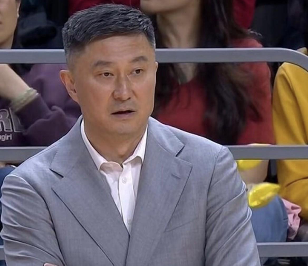 leisu-媒体人评广东宏远：一个志在夺冠的球队不好好把握休赛期